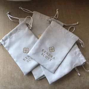 Lot of Kendra Scott jewelry bags ✨